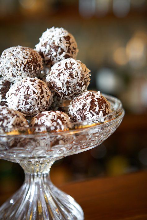 raw chocolate truffle